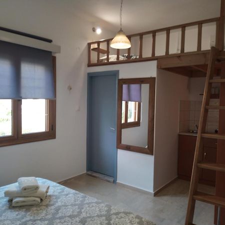 Appartamento Manolakis Pizanias Emborios Esterno foto